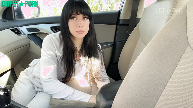 daddaslilstar - pampers changing in the boyfriend's car (Star)