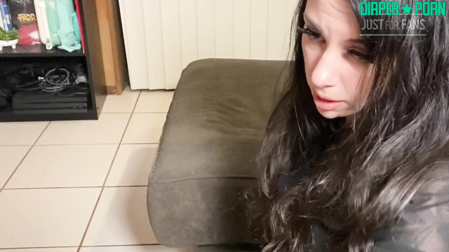 daddaslilstar - messy nappy in beige pantyhose (age regression) Star