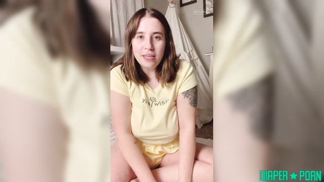 liddlestflora - Babe was asked to show her pacifiers and she agreed